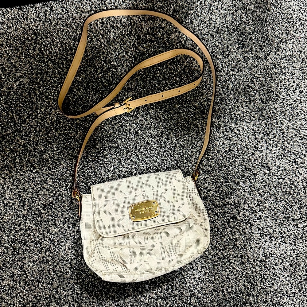 Michael Kors Logo Crossbody